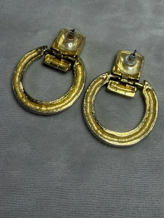 VTG Gold and Cream Hoop Drop Earrings - Women Jewelry - Picture 5 of 6